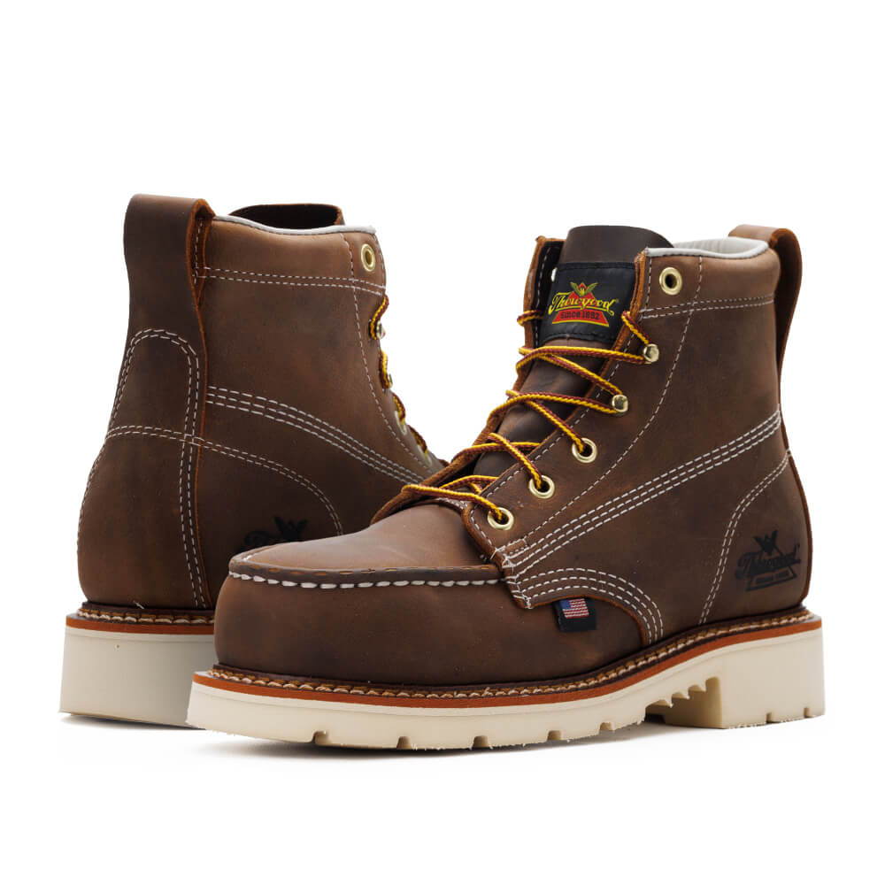 Women&#39;s American Heritage - 6&quot; Trail Crazy Horse Safety Toe - Moc Toe Maxwear 90