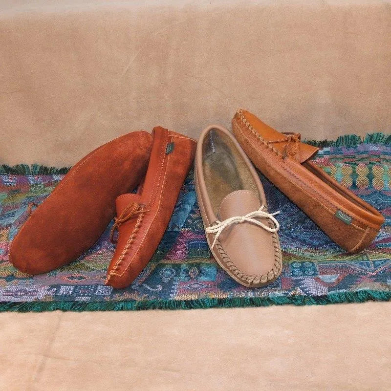 Women s Canoe Solo Cowhide Moccasins All American Clothing Co